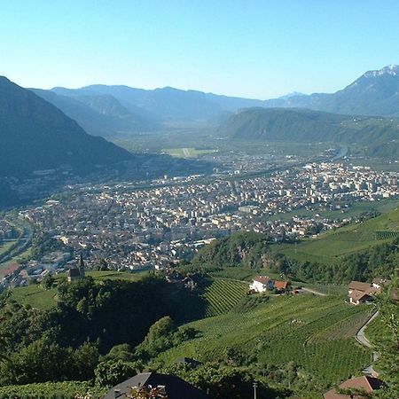 Tollhof Vila Bolzano Exterior foto