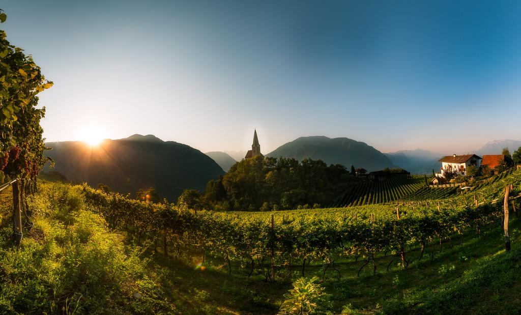 Tollhof Vila Bolzano Exterior foto